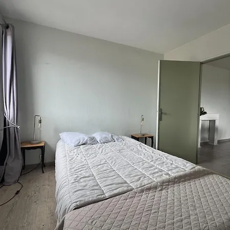 Apartment Comfortable Close To The Sea